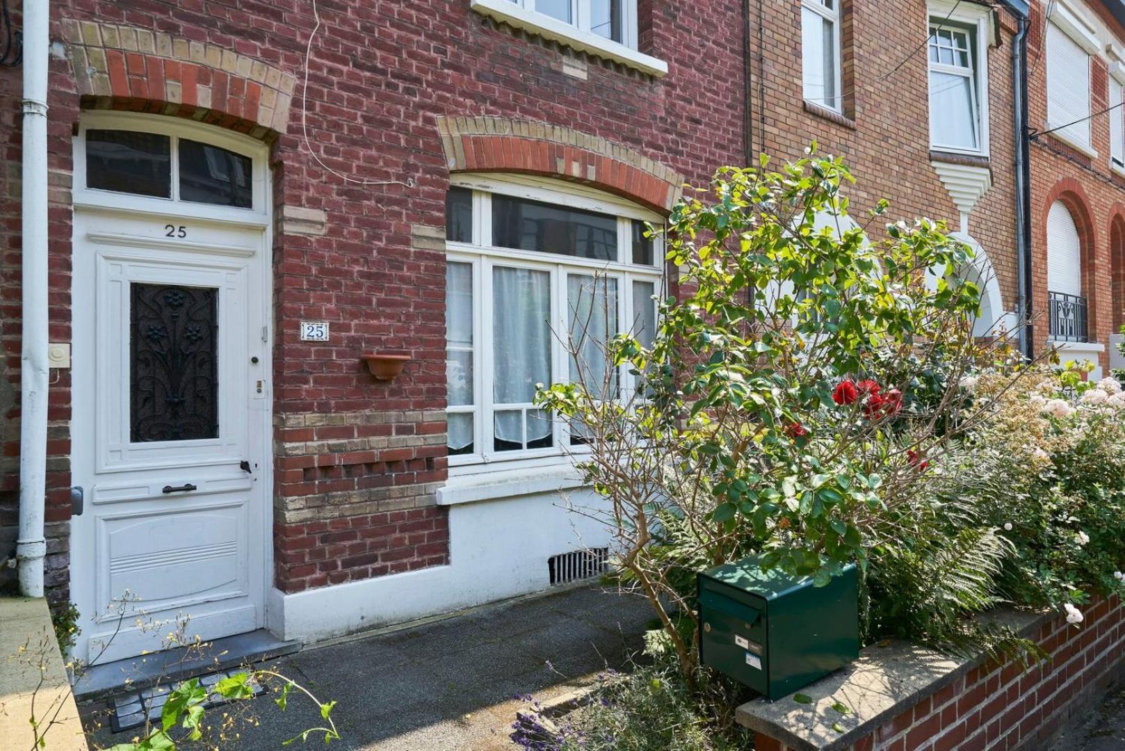 Beautiful 1900 House Full Equipped, 4Bdrm+ Garden! Apartment Lambersart Exterior photo